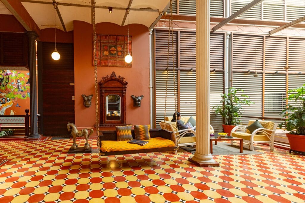 In the Courtyards of Memory 20 HOUSE OF MANGALDAS 31 min