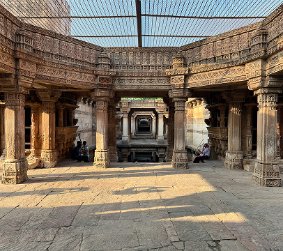 Adalaj Stepwell
