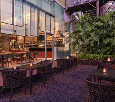 Nearby Cafes and Restaurants